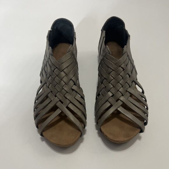 Sz 6.5 Chocolat Blu Viva Wedge - Woven Platform Sandal on a Low-Wedge - Picture 1 of 9